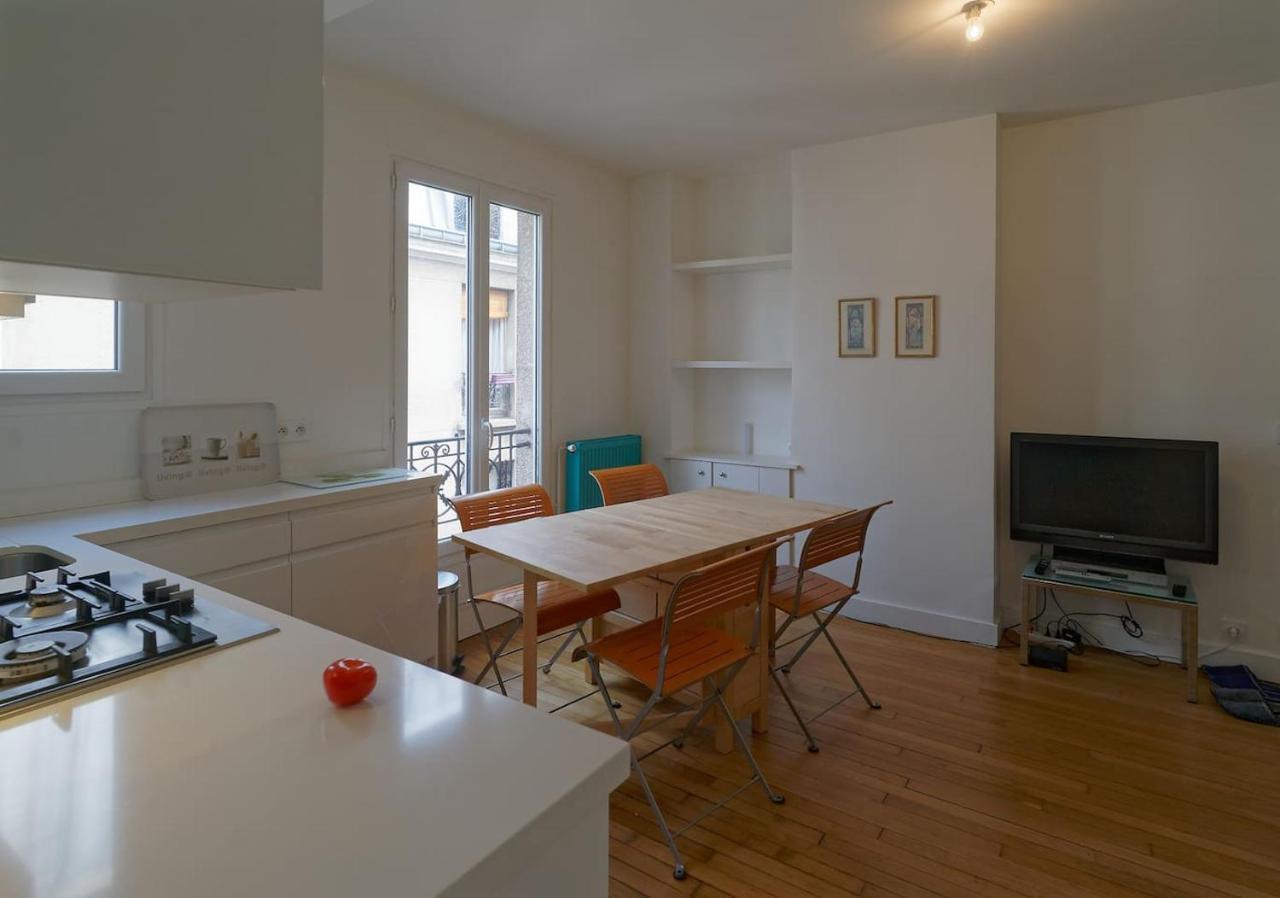 Quiet Apartment Near Montmartre Paris Exterior photo