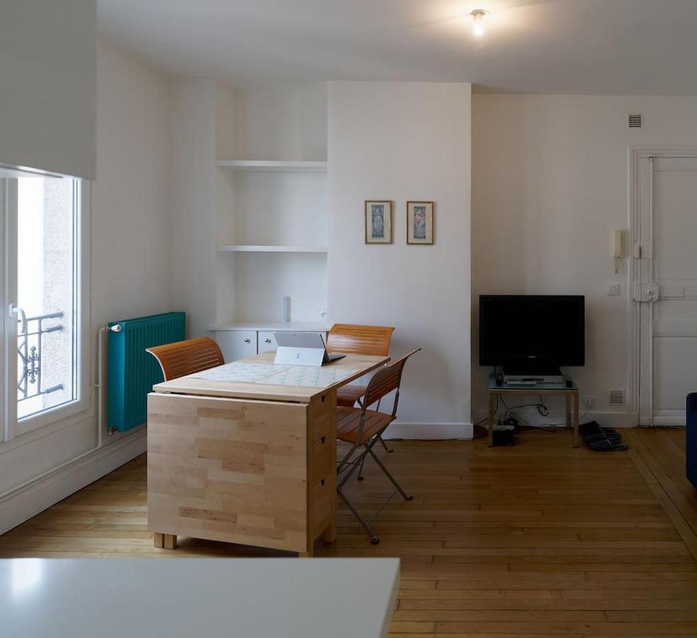 Quiet Apartment Near Montmartre Paris Exterior photo